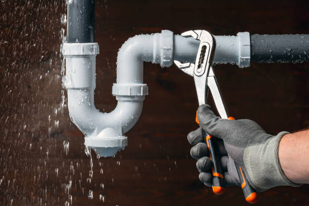 Professional Leak Detection technician working in Denham Springs, LA